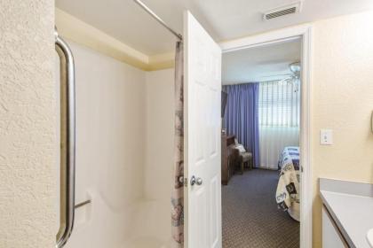 Grand Cayman Suite - image 15