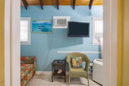 The Galleria - Claude Monet Suite #3 - image 4