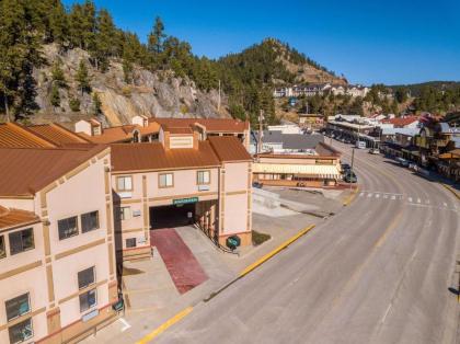 Quality Inn Keystone near Mount Rushmore - image 4