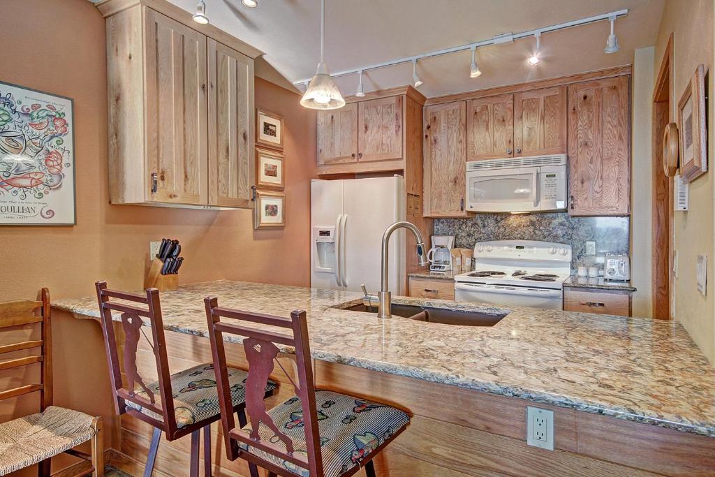 Sr413 Ski Run Condo - image 5