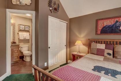 1975 Starfire Townhomes - image 4