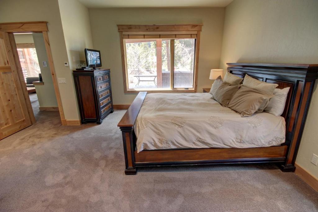 Keystone Prospectors Home 669 - image 2