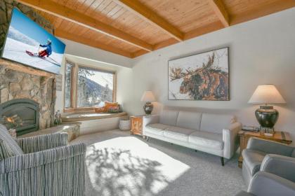 Tennis Townhomes 1319 - image 3