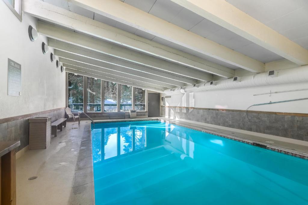 Key Condo #2957 - main image