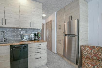 Key Condo 2928A - image 9