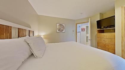 River Bank Lodge 2907 - image 11