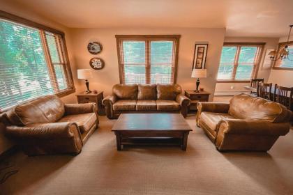 Red Hawk Townhomes 2321 - image 2
