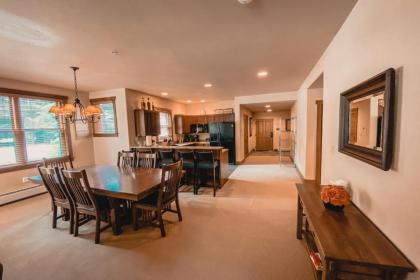 Red Hawk Townhomes 2321 - image 3