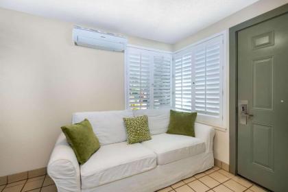 Days Inn by Wyndham Maui Oceanfront - image 21