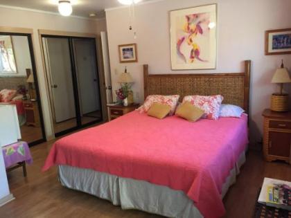 Ocean Breeze Hideaway - image 2