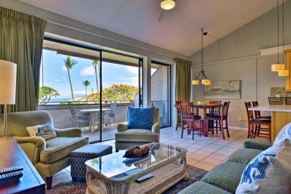 Bright Kihei Condo with Lanai and Pool - 100ft to Beach - image 3