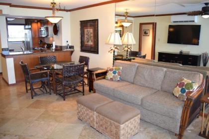 Luxury Oceanfront Condo with 180 Degree Panoramic Ocean View - image 3