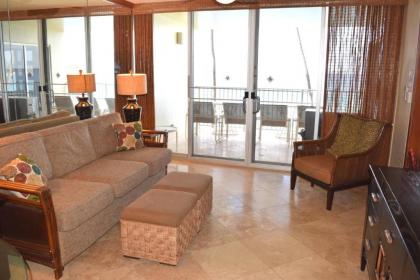 Luxury Oceanfront Condo with 180 Degree Panoramic Ocean View - image 4