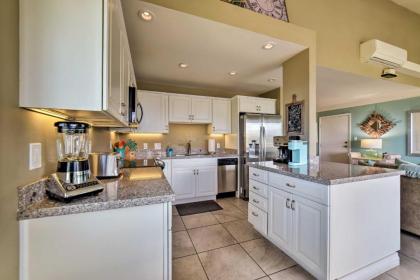 Bright Kihei Condo with Pool Access and Ocean Views! - image 13