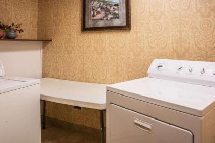 Days Inn by Wyndham Killeen Fort Hood - image 4