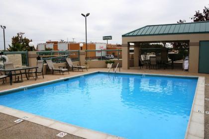 Hampton Inn Killeen - image 15