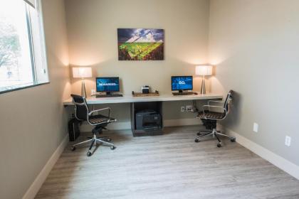 Best Western Plus Killeen/Fort Hood Hotel & Suites - image 15