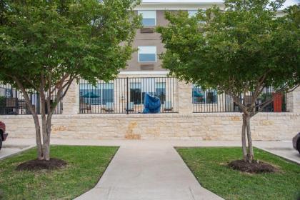 Best Western Plus Killeen/Fort Hood Hotel & Suites - image 8