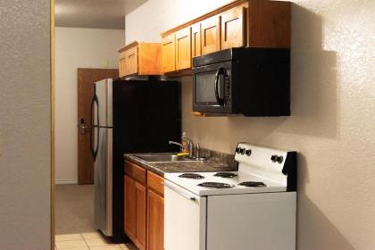 Premium Inn and Suites - image 14