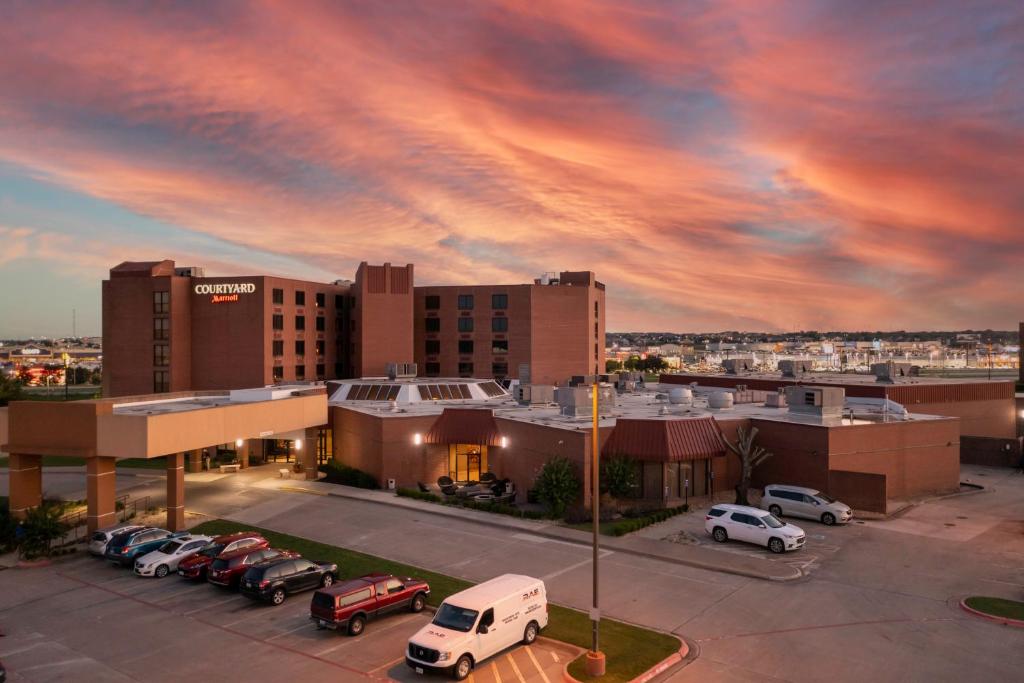 Courtyard by Marriott Killeen - image 5