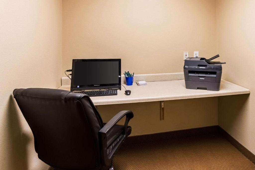 Quality Inn Killeen Forthood - image 7