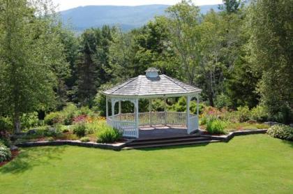 Summit Lodge - image 3