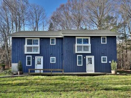 Blue Square - Right Unit by Killington Vacation Rentals - image 3