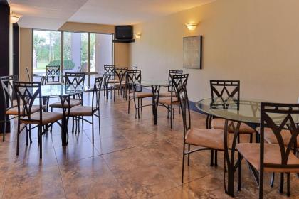 Americas Best Value Inn Kinder - image 11