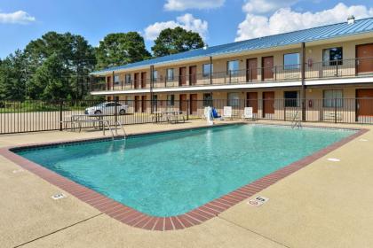 Americas Best Value Inn Kinder - image 15