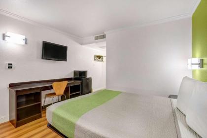 Motel 6-King City CA - image 12