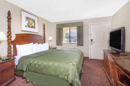Days Inn by Wyndham Kingman East - image 10