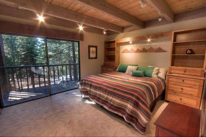 Cheyennes Place by Lake Tahoe Accommodations - image 9