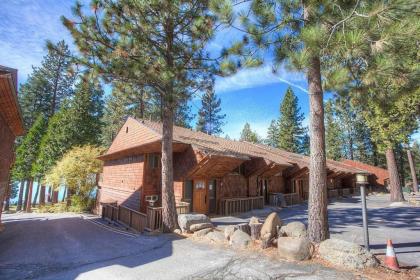 Shore View Serenity by Lake Tahoe Accommodations