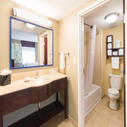 Hampton Inn Kingsland - image 14