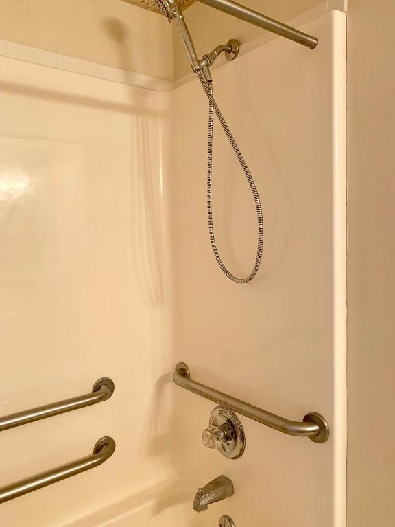 Mariners Suites - Kingsland - image 2