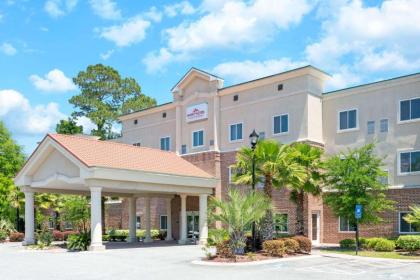Hawthorn Suites by Wyndham   Kingsland I 95  Kings Bay Naval Base Area Kingsland