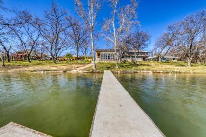 Green Harbor Villa Kingsland Texas