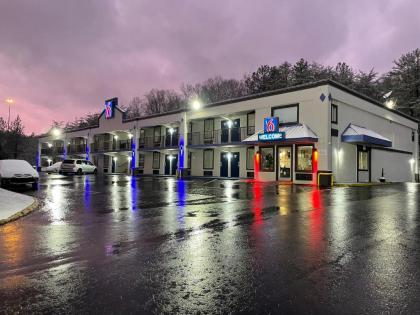motel 6 Kingston tN