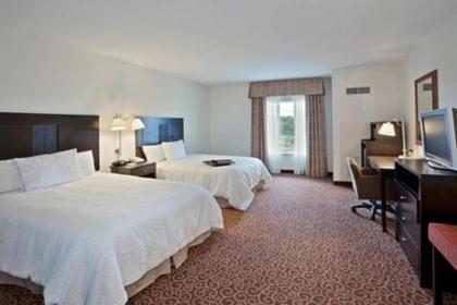 Hampton Inn Kingston - image 13