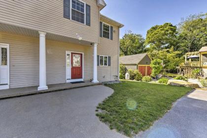South Kingstown Home - Located on URI Campus! - image 2