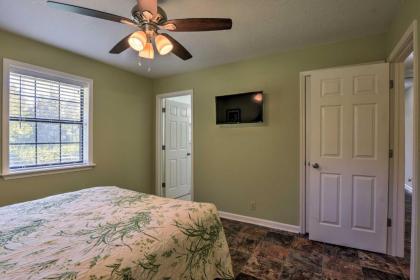 Kirby Getaway with Patio half Mi North of Lake Greeson! - image 12