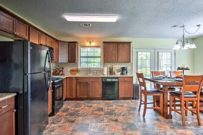 Kirby Getaway with Patio half Mi North of Lake Greeson! - image 6