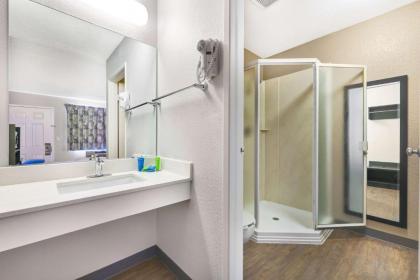 Motel 6-Kirkland WA - North Kirkland - image 21