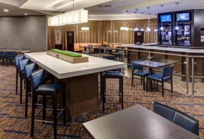 Courtyard by Marriott Seattle Kirkland - image 10