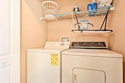 Condo with On-Site Pool 15 Min to Walt Disney World! - image 3
