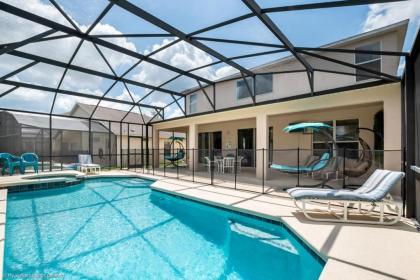 A wonderful 4 bedroom villa in the amazing Emerald Island Reserve - image 4