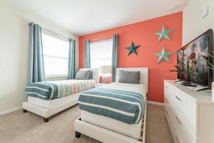 Amazing 3 bedroom condo with Star Wars bedroom - image 8