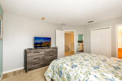 Tiger Lilly- 6 bedroom vacation home in the Disney area with a private pool and hot tub with a spacious patio - image 15