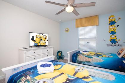 Ravishing Four Bd w/ Pool Close to Disney 4947 - image 12