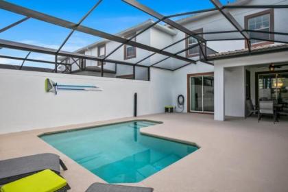 Ravishing Four Bd w/ Pool Close to Disney 4947 - image 2